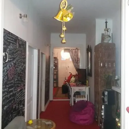 Museum Propido Hostel *